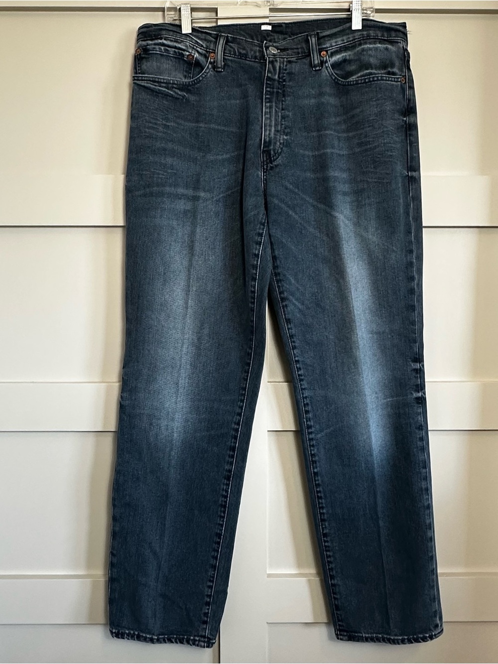 Levis 541 Athletic Taper Jeans Men’s 36x34 Blue Distressed Stretch Denim Pants